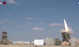 Israel kích hoạt hệ thống Vòm Sắt giữa xung đột leo thang tại Dải Gaza 