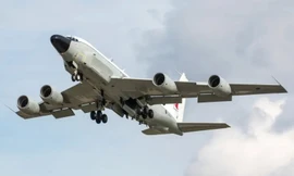 Máy bay trinh sát Anh xuất hiện gần bờ biển Crimea