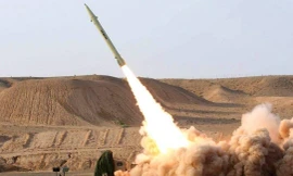 Sức mạnh khủng khiếp của tên lửa đạn đạo Fateh-110 và Zolfaghar của Iran 