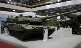 Đức trình làng xe tăng thế hệ mới Leopard 2A8 