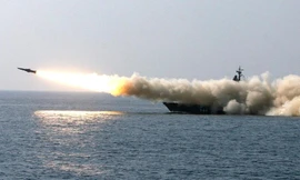 Nga nối lại các cuộc tấn công tên lửa Kalibr từ Biển Đen