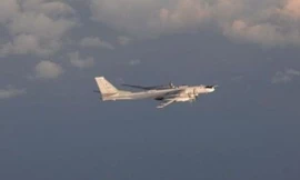 Tiêm kích tàng hình F-35 Na Uy áp sát nhóm máy bay ném bom Nga