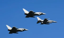 Hà Lan ấn định thời điểm chuyển tiêm kích F-16 cho Ukraine