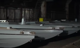 Ukraine nâng cấp xuồng tự sát, trang bị 860 kg thuốc nổ