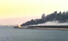 Nga tăng cường phòng thủ cầu Crimea bằng hệ thống tên lửa S-300, Pantsir-S1