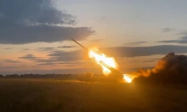 Nga khoe sức mạnh pháo phản lực BM-30 Smerch trong chiến dịch quân sự ở Ukraine