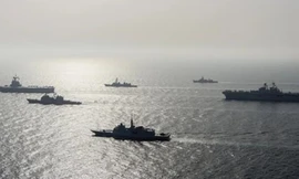 Gần 30 tàu chiến Nga xuất hiện ở Biển Đen
