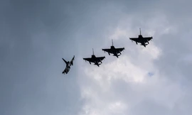 Anh triển khai tiêm kích Typhoon đến Ba Lan