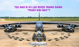 Tại sao B-52 lại được mang danh ‘pháo đài bay’?