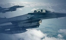 Nhiều vụ nổ xuất hiện ở Ukraine, máy bay Ba Lan cất cánh