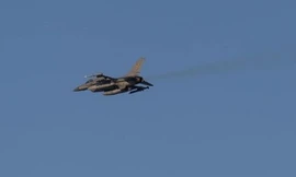 Máy bay chiến đấu F-16 của Ukraine xuất hiện trên tiền tuyến