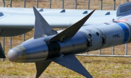 Canada chuyển giao tên lửa АІМ-9 cho Ukraine