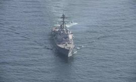 Mỹ triển khai thêm tàu chiến đến Trung Đông