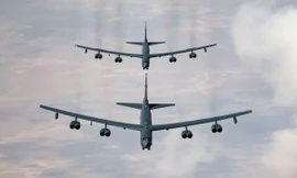 Máy bay ném bom B-52H của Mỹ xuất hiện ở Trung Đông