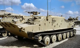 Nga huy động xe bọc thép sản xuất từ... năm 1950 tham gia chiến dịch quân sự tại Ukraine?