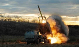 Mỹ tăng cường đạn HIMARS cho Ukraine trong gói viện trợ mới