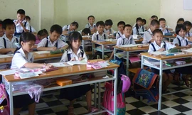 Quỹ lớp, quỹ trường: Thu chi thoải mái tiền tỷ