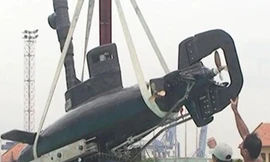 Tàu ngầm Việt Nam do hậu duệ cụ Phan Bội Châu chế tạo