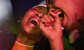 Bạn có thể ngất, thậm chí tử vong vì cười ? 