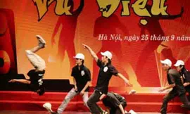 Cận cảnh giới trẻ sốt cùng Vũ điệu trẻ