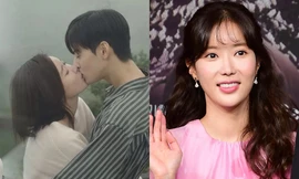 'Cảnh hôn ngọt phát hờn' của cặp đôi Cha Eun Woo - Im Soo Hyang bất ngờ lên 'hot search', nghe xong ai cũng 'sốc'