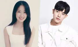 'Mỹ nhân Cõng anh mà chạy' trở lại bên cạnh 'mỹ nam Ngôi trường xác sống' khiến fan không khỏi háo hức