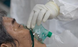 Cuộc chiến trong khu cấp cứu bệnh nhân COVID-19 lớn nhất TP HCM