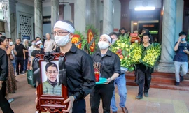 Tiễn biệt nhà thơ Hoàng Nhuận Cầm về cõi vĩnh hằng