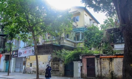 Loạt công trình biệt thự cổ ở Hà Nội bị 'biến đổi' công năng