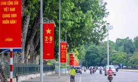 Hình ảnh đường phố Thủ đô trước ngày Quốc khánh 2/9