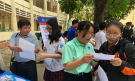 Không trúng tuyển nguyện vọng 1, thí sinh cần làm gì để tìm cơ hội “lấy vé vớt”? 