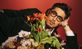 Sau màn hợp tác với 'nghệ sĩ tỷ view' Lukas Graham, Vũ. bất ngờ 'lộ' hình ảnh ở Hồng Kông