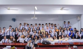 Thủ khoa ĐH Kinh tế Luật (ĐHQG TP. HCM) đạt 28,85 điểm