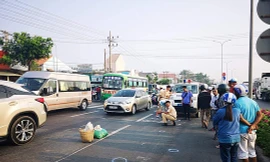 Hai nữ tu sĩ bị ô tô đâm tử vong khi đi bộ qua đường