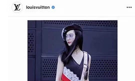 Nhà mốt đăng ảnh Phạm Băng Băng đeo mẫu túi mới trên Instagram.