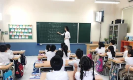 Đề xuất lương giáo viên bằng lương lực lượng vũ trang