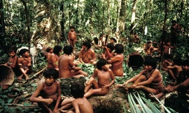 Bộ tộc nào nơi đàn ông mặc váy và thi sắc đẹp