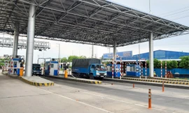 Giao thông trên QL 91 đoạn qua trạm T2 thông thoáng trước quyết định tạm dừng thu phí ngày 25-5