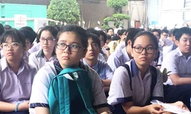 Nhiều học sinh có kế hoạch du học sớm ngay khi trúng tuyển vào lớp Mười (Ảnh minh họa)