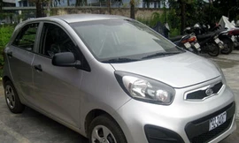Kia Morning hai chỗ giá 298 triệu đồng