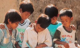 Bức thư lay động cư dân mạng của học trò về tiền trường