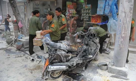 Hiện trường vụ xe cháy