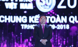 Cùng thí sinh lên rừng, xuống biển hòa thiên nhiên, văn hoá, con người