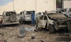THẾ GIỚI 24H: Đánh bom khách sạn Somalia, gần 40 người thương vong