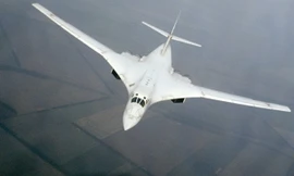 Oanh tạc cơ Tu-160 của Nga.