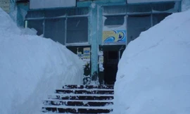 Tuyết dày ba mét, 200 người Nga chết rét