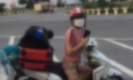 Hồ sơ điều tra xác định người phụ nữ đi từ TP Hồ Chí Minh về Hà Nam bằng xe máy - Ảnh: CA Hà Nam