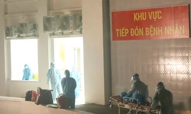 Bệnh nhân COVID-19 tử vong tại Bệnh viện dã chiến tỉnh Hà Nam - Ảnh: HN