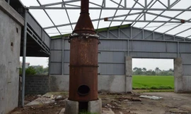 Công ty Lâm Quyết tan hoang vì bị Đuwongf "Nhuệ" và đàn em chiếm đóng, phá hoại - Ảnh: Hoàng Long