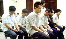 Thuê xã hội đen bắt cóc đối tác để xù nợ